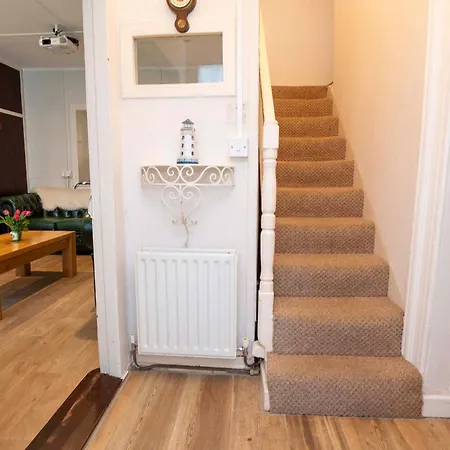 Traditional With Private Hot Tub In The Heart Of Donegal * レタケニー