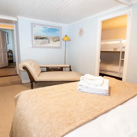 Traditional With Private Hot Tub In The Heart Of Donegal * レタケニー