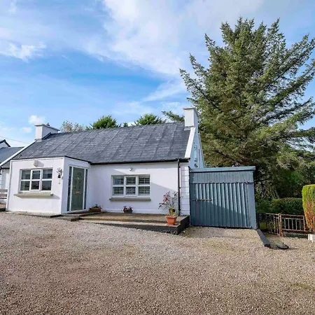 別荘 Traditional With Private Hot Tub In The Heart Of Donegal レタケニー