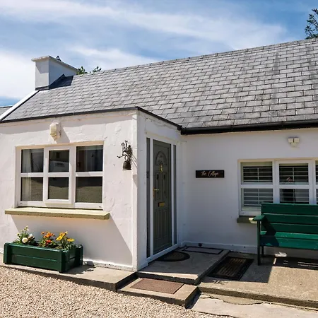 Сasa de vacaciones Traditional With Private Hot Tub In The Heart Of Donegal