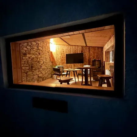 Traditional With Private Hot Tub In The Heart Of Donegal Casa vacanze *