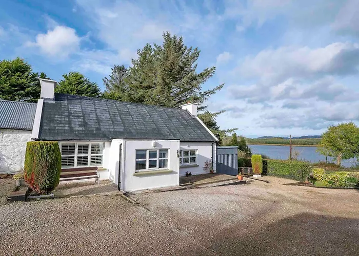 Traditional With Private Hot Tub In The Heart Of Donegal * Letterkenny